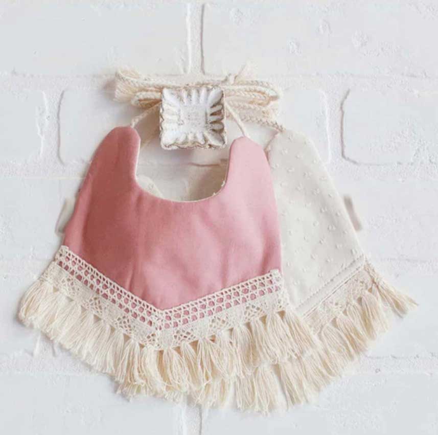 10 cute and romantic baby bibs  on Ali Express