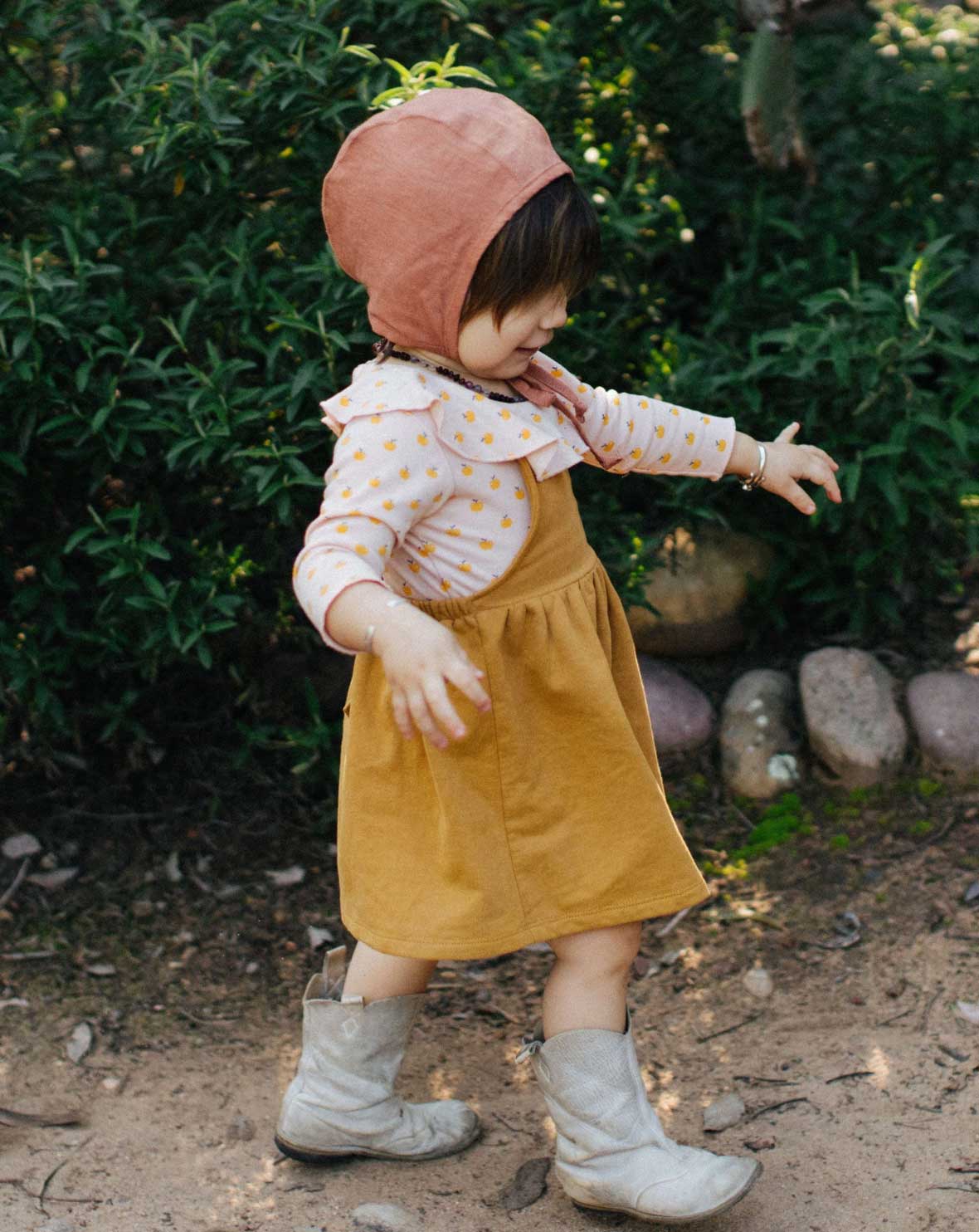 Organic baby bonnets alternatives to Briar Handmade