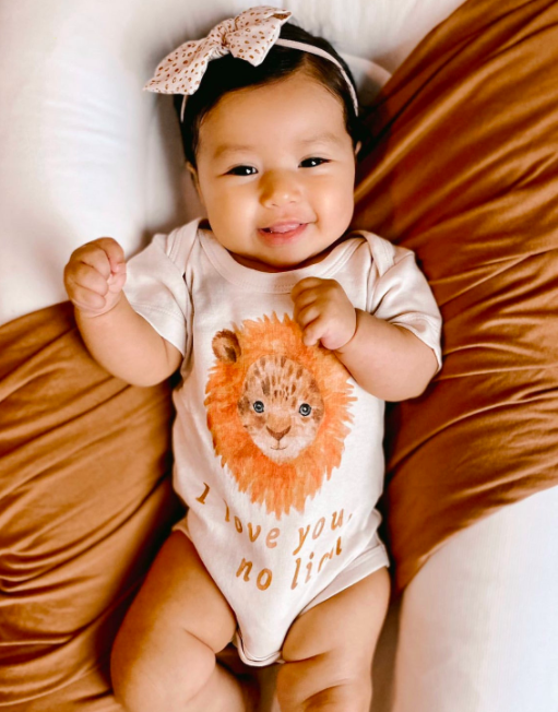 106 Jungle Short-Sleeve Baby Bodysuits to complete your collection ? ? ? ?