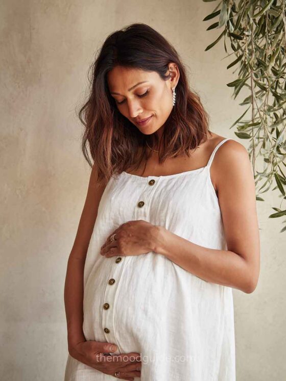 20 ideas to DIY Natural Maternity Photoshoot at home