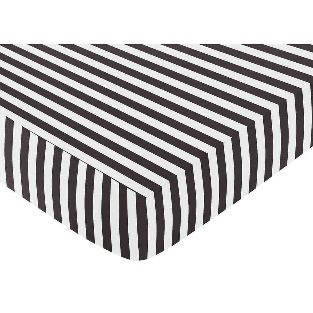 Modern Black And White Crib Sheets Style-Conscious Moms Will Love - The ...