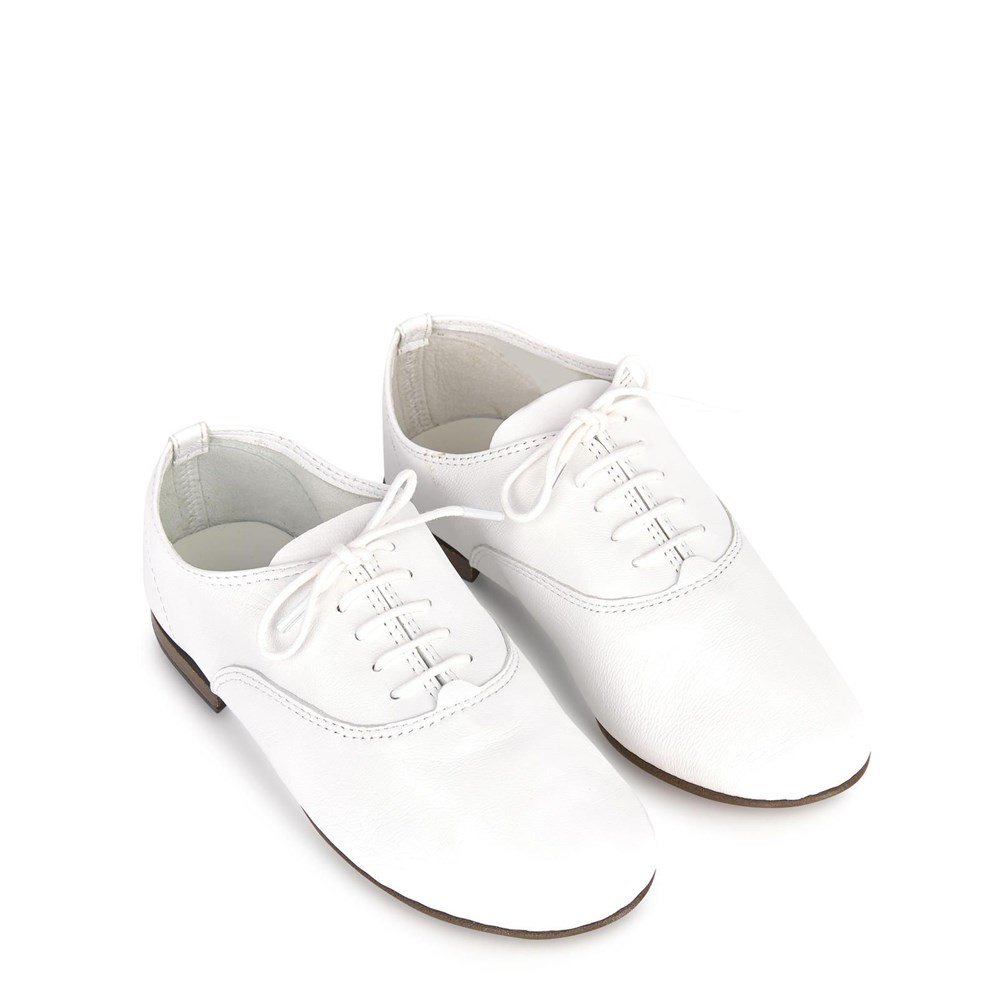 Timeless Toddler Dress Shoes To Complete Chic Girl Outfits - The Mood Guide