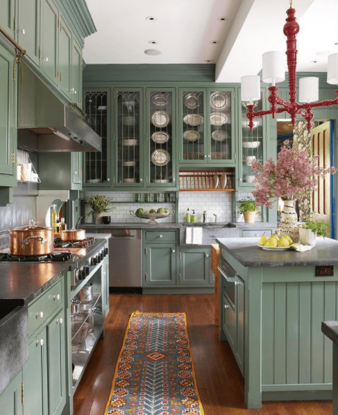 34 Unique Farmhouse Kitchens That Are Incredibly Not Boring