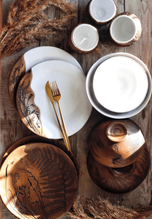 Unique Dinnerware Sets & Collections That Even Phoebe Buffay Would Love