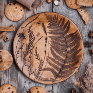 Unique Dinnerware Sets & Collections That Even Phoebe Buffay Would Love ...