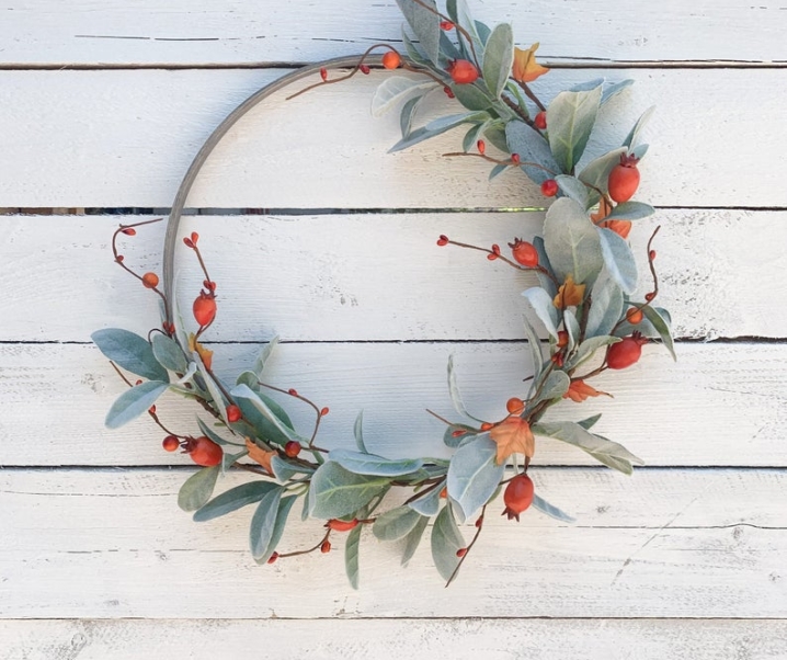 Simple Fall Wreaths If You Want Just A Little Decor To Get In The Mood For Autumn
