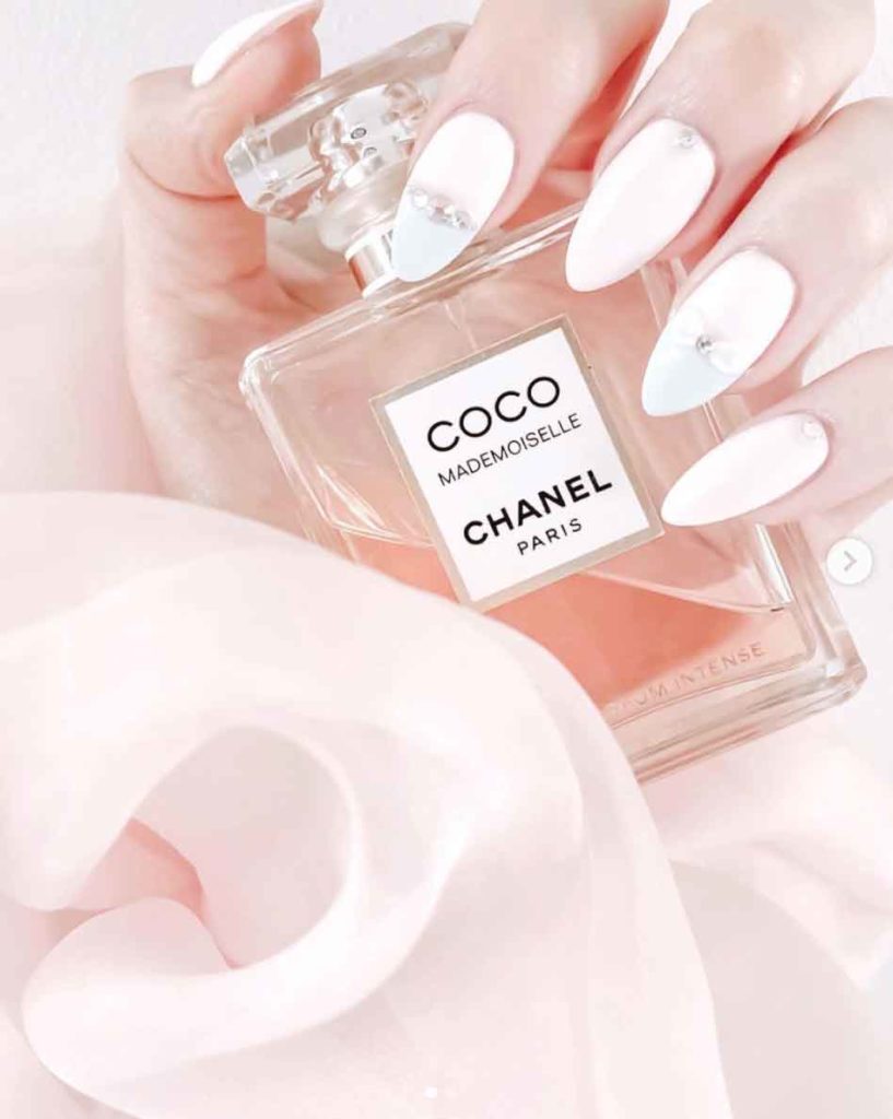 pink aesthetic Chanel N°5 the iconic fragrance with a soft pink twist makes  for a cute background in 2023