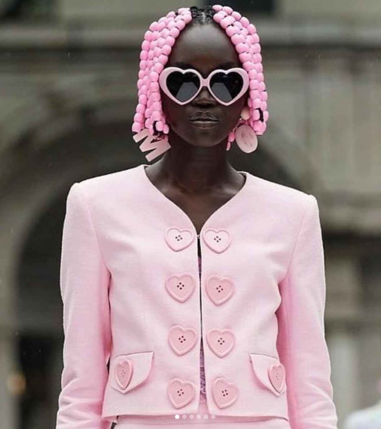 Pink Aesthetic: The Ultimate Guide To Live In A Pretty & Sweet Fantasy ...