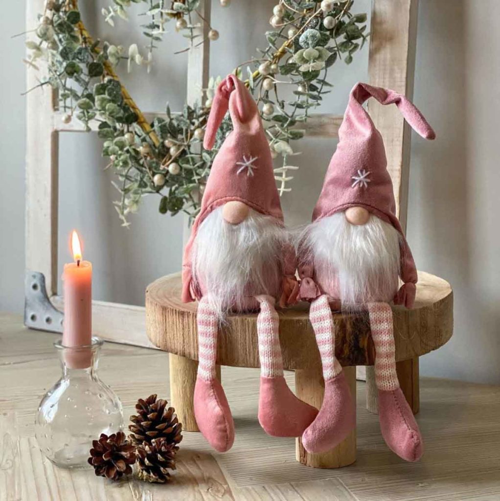 pink christmas aesthetic candle light