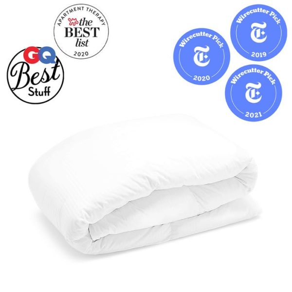Marshmallow Fluffy White Comforters & Duvets Because It's That Time Of ...