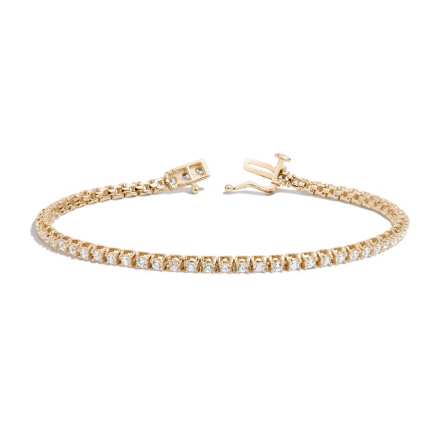 The Most Captivating Diamond Tennis Bracelets To Gift Yourself or A ...