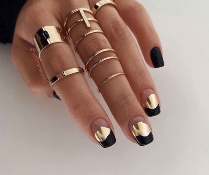 Sophisticated Black Nails Ideas to Inspire a Chic Aesthetic Manicure