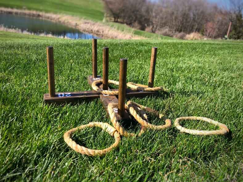 Rustic Ring Toss Outdoor Yard/Lawn Game with 6 Rings