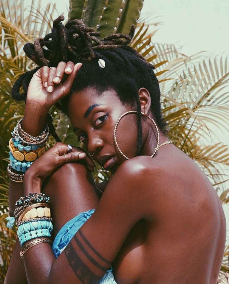 Stylish hairstyles for dreadlocks
