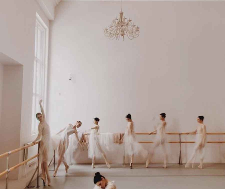 Balletcore: The Ballet Aesthetics that will Channel your Inner Swan