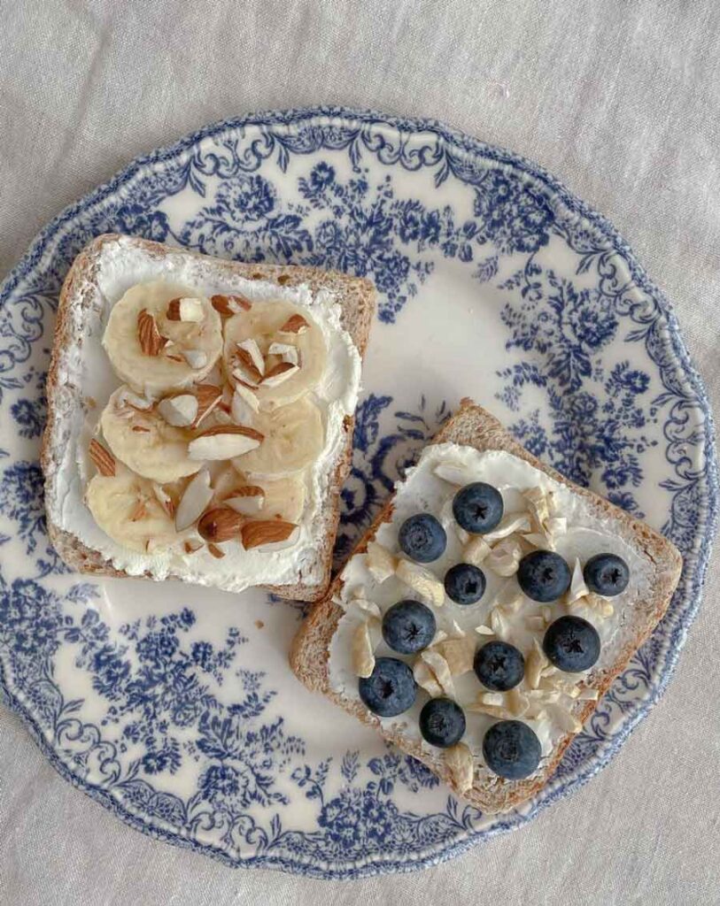 aesthetic blueberry banana toast