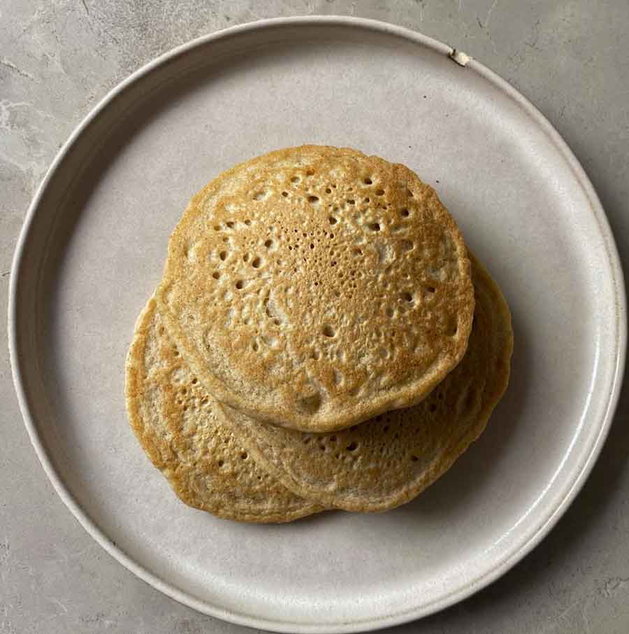 minimalist aesthetic pancakes recipe