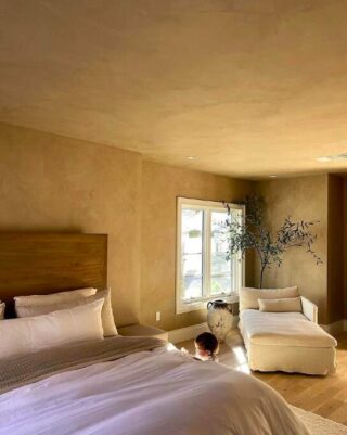 Natural Aesthetic: The Ultimate Guide From Clothing To Room Decor - The Mood Guide