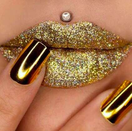 Gold Glitter Aesthetic