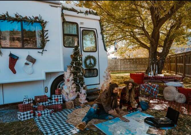 hipster RV therollinboles