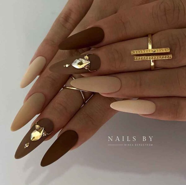 The Best Glamorous Luxury Nails Ideas and Nail Polish - The Mood Guide