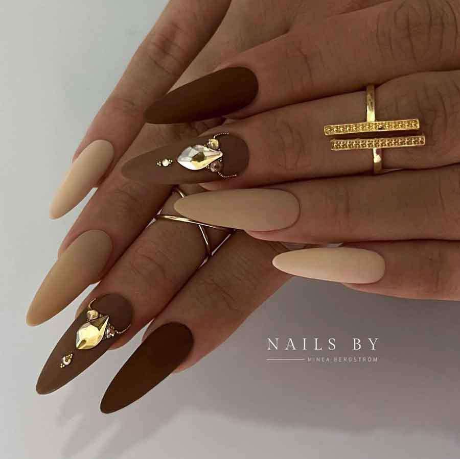 Louis Vuitton Nails Inspiration and Ideas: Your Guide To Luxurious Nails -  Nail Aesthetic