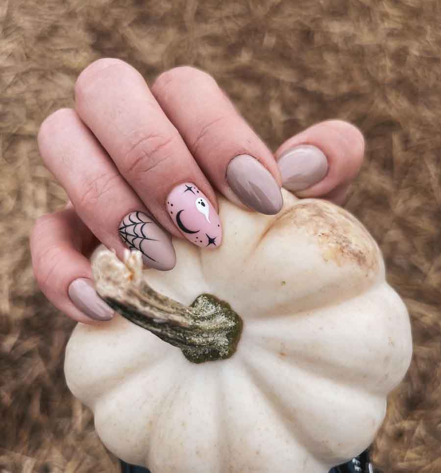 cute short almond halloween nails