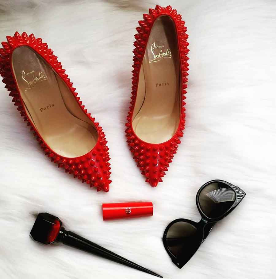 red rouge louboutin lacquer