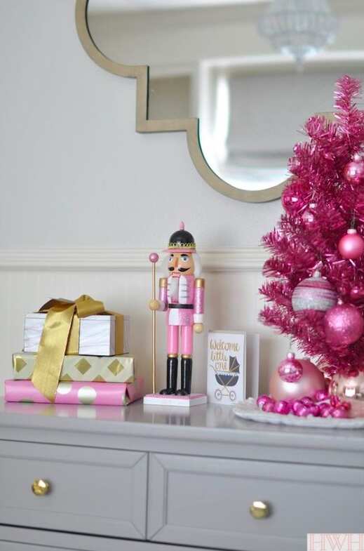 Pink Christmas Aesthetic Ideas - The Mood Guide