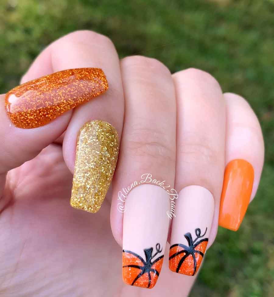 press on thanksgiving nails