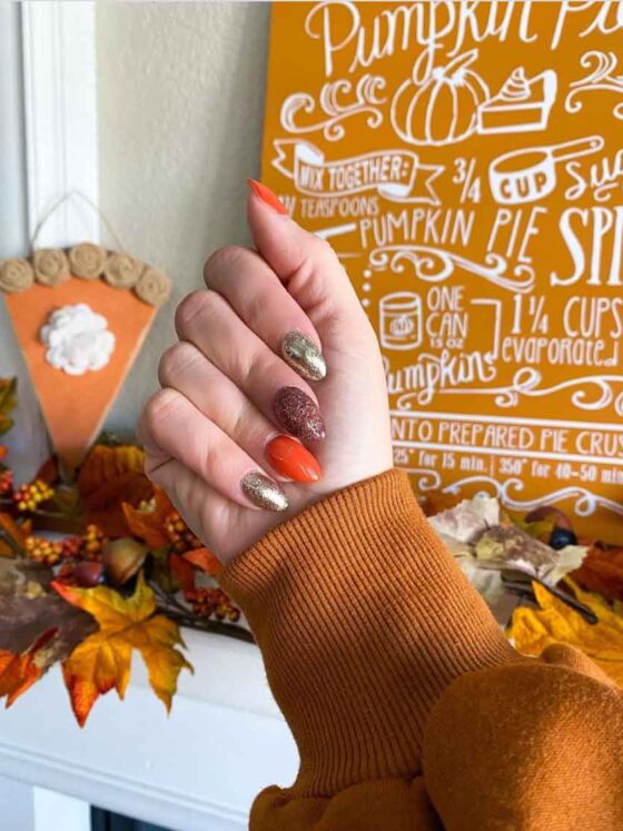 Stunning Thanksgiving Nail Designs (from Easy to Complex Nail Art)