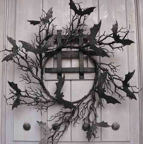 Black Modern Halloween Wreaths With Bats