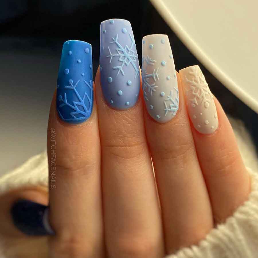 light blue ombre christmas nails