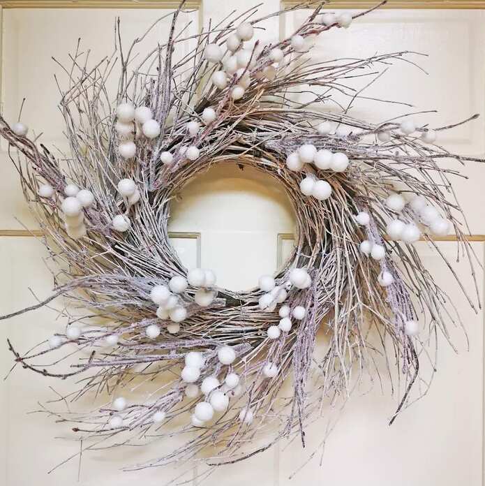 White Faux Berries Christmas Wreaths 26"