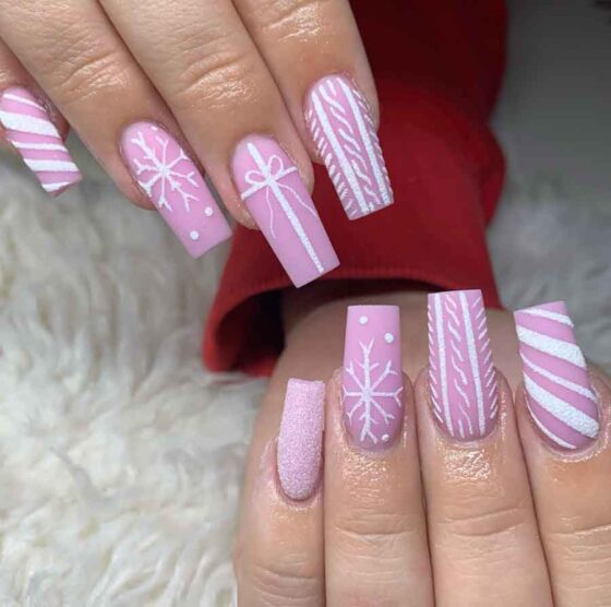 41+ Pink Christmas Nails For A Delightful Holiday Mani The Mood Guide