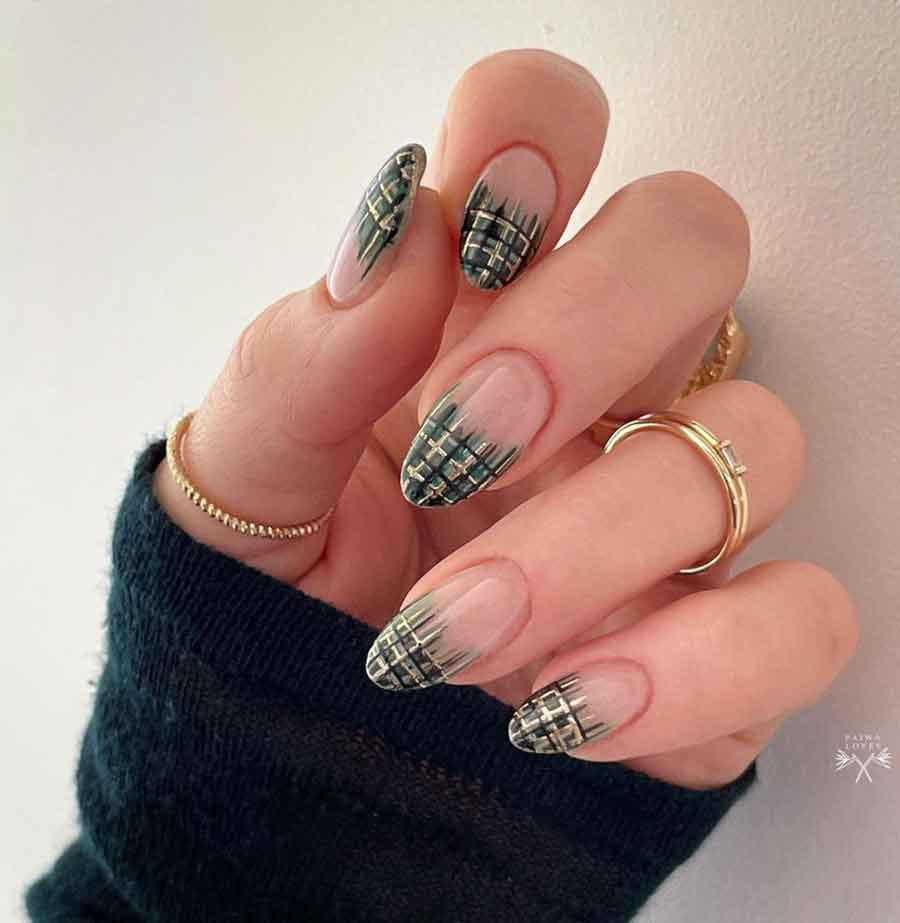 christmas abstract green and gold winter nails