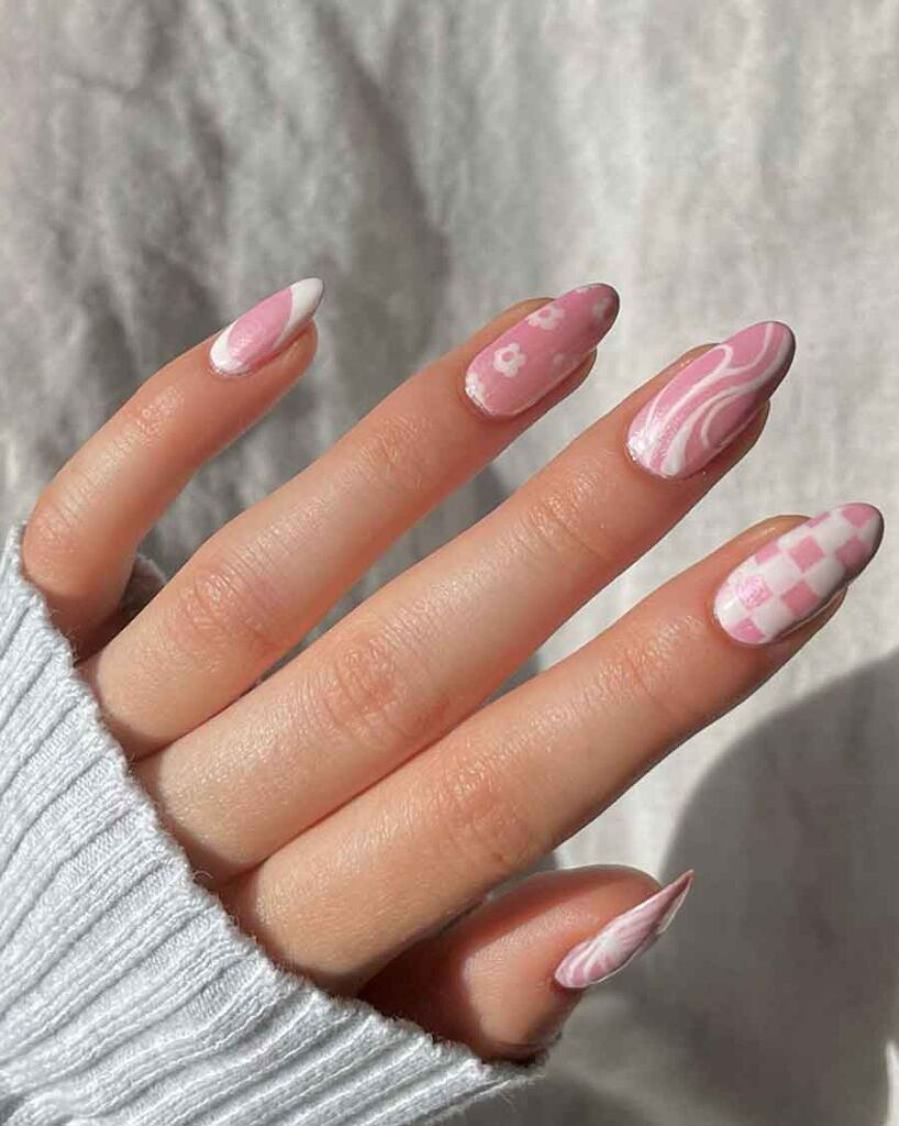 24Pcs Cute Short Press on Nails White Pink Heart Shaped Summer Spring Full  Cover Acrylic Fake Nails Home DIY for Women and Girls Nail Art Decoration  Glossy Tips False Nail Salon Manicure