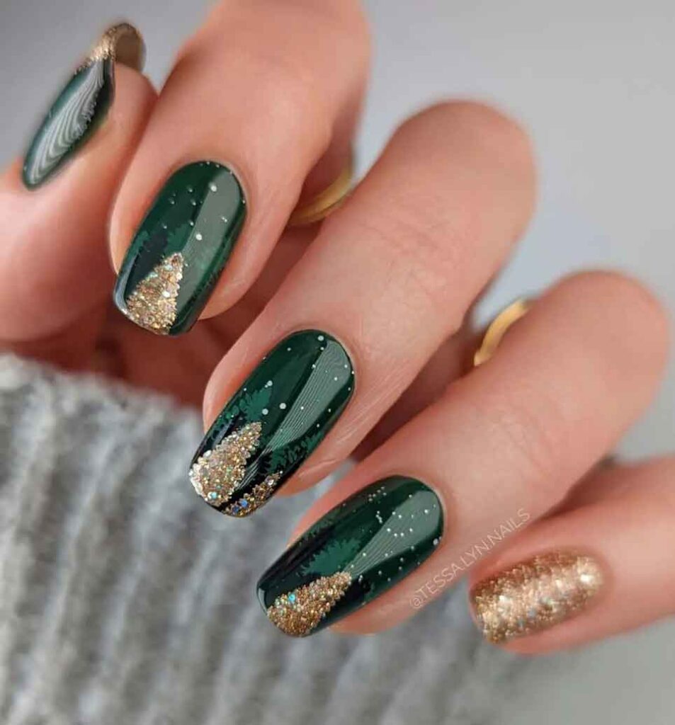 Green Nail Designs 2024: Emerald Elegance Radiance! 🌱💄 | by Nailkicks |  Medium