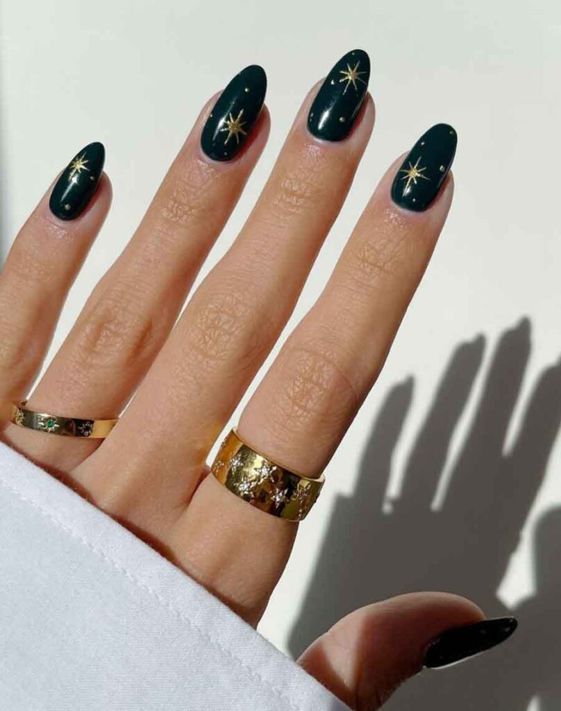 twinkle star dark green nails