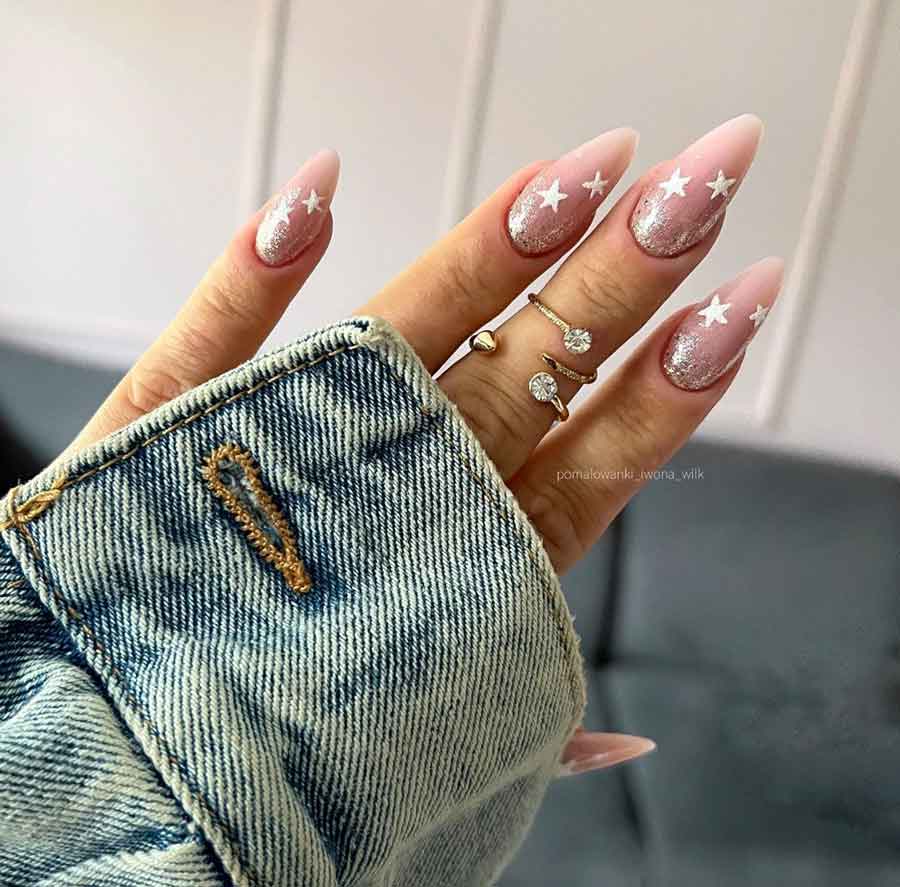 winter nails glitter