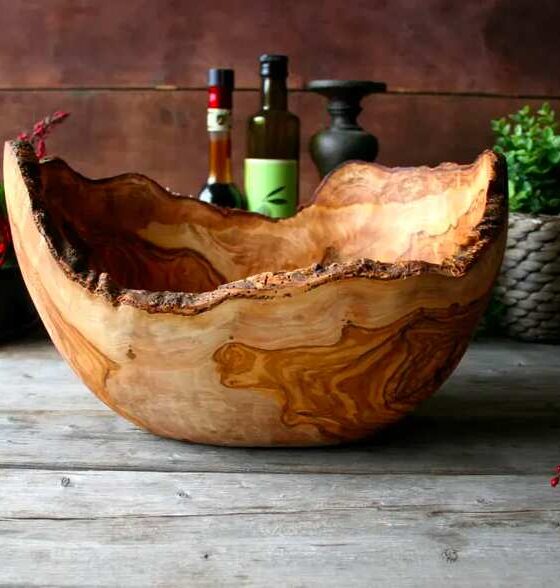 The Most Aesthetic Wood Bowls For Salads, Fruits, And Decor
