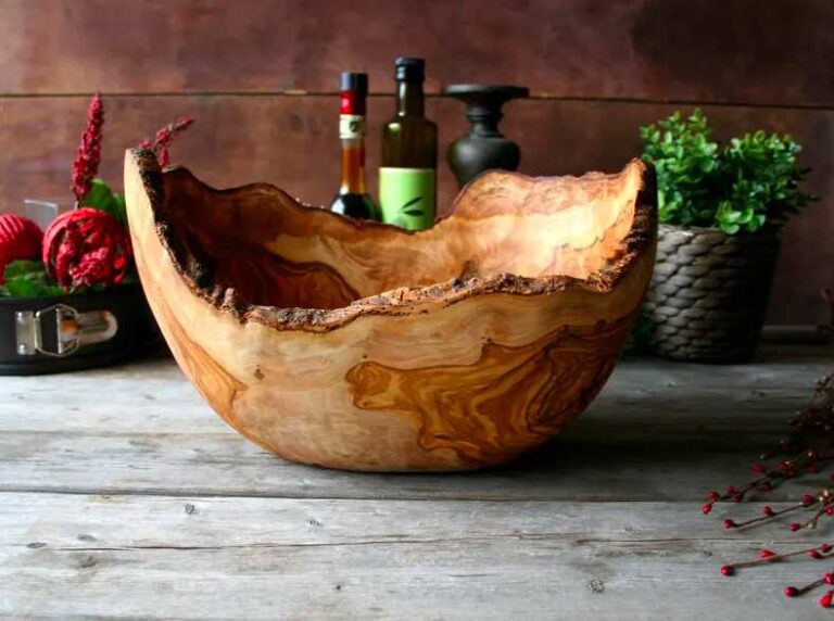 The Most Aesthetic Wood Bowls For Salads, Fruits, And Decor