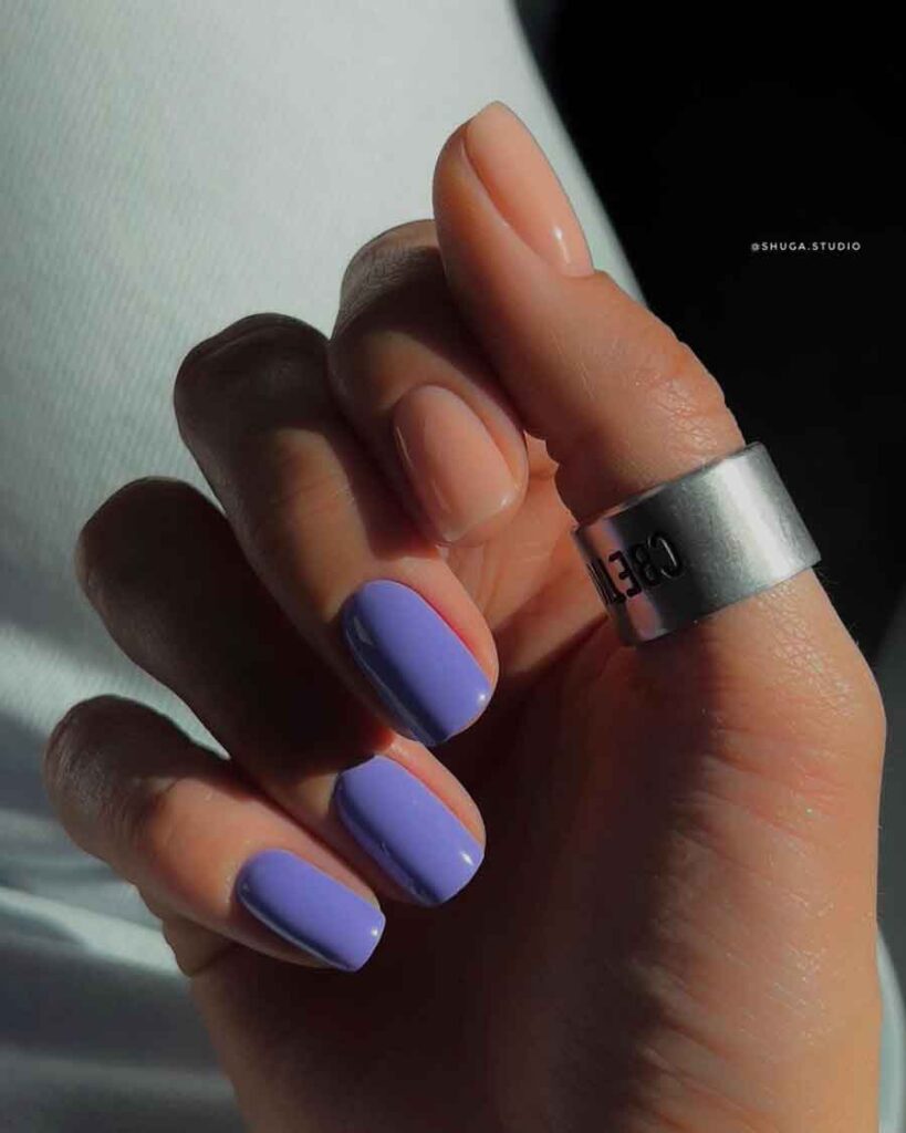 light purple nails square short