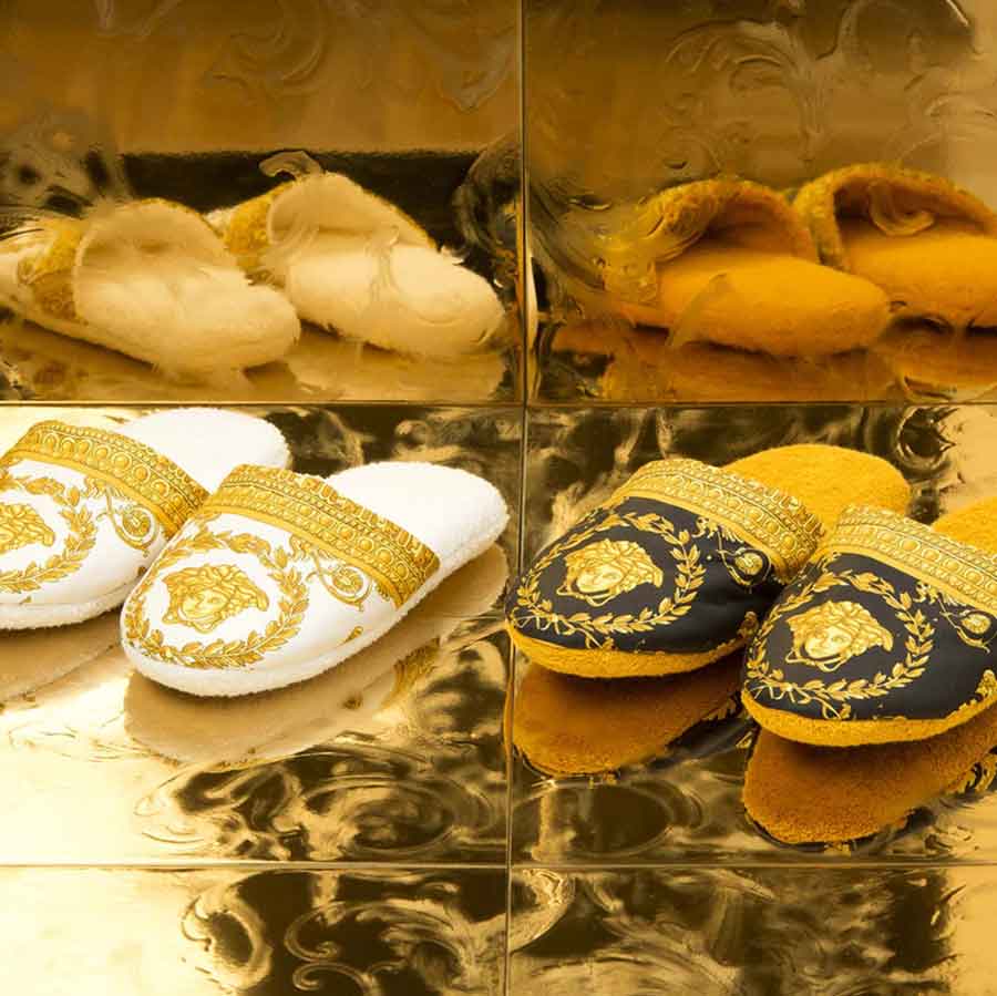 versace-slippers-luxury-gift