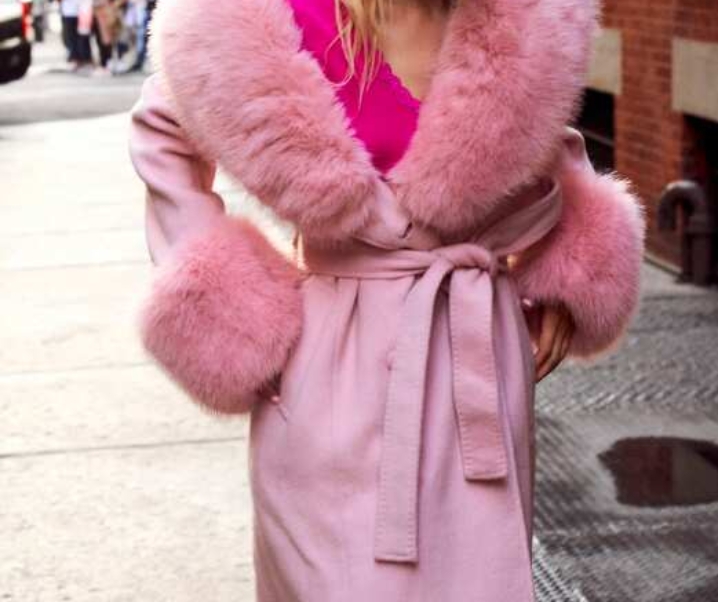 Pink Winter Coats (7 Most Beautiful Picks Of The Season)
