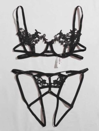 Sexy Lingerie For All Women (Bridal, Plus Size, Hot...) - The Mood Guide