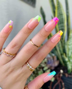 49+ Spring Nails Designs That You’ll Love