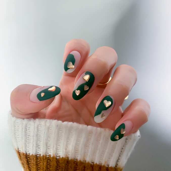 luxury green and gold valentines day nail design