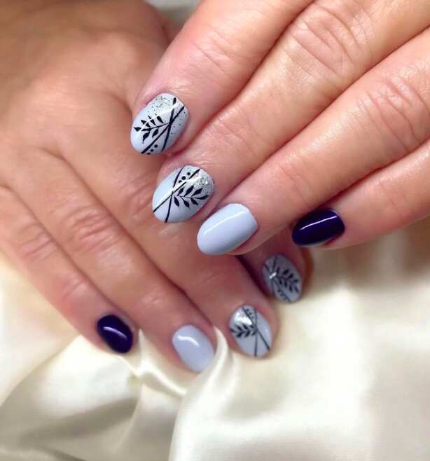 navy blue and grey short almond nails