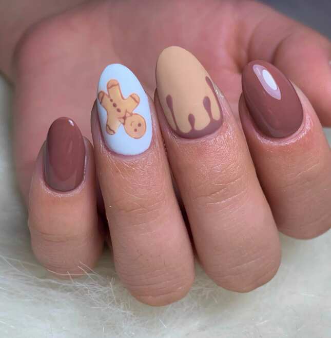 light brown cookies nails art